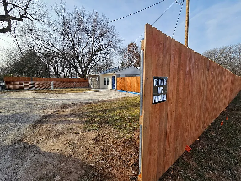 601 Villa Dr #2 — Photo 14