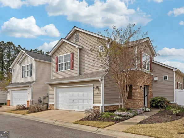 194 W Oaks Pl, Woodstock, GA 30188