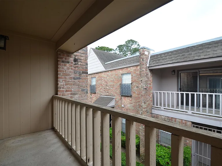 5524 Beverlyhill St #2 — Photo 33