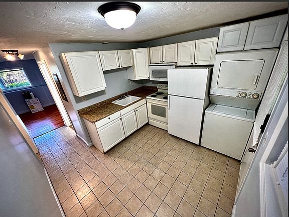 4th image of 1171 Nantasket Ave #B2