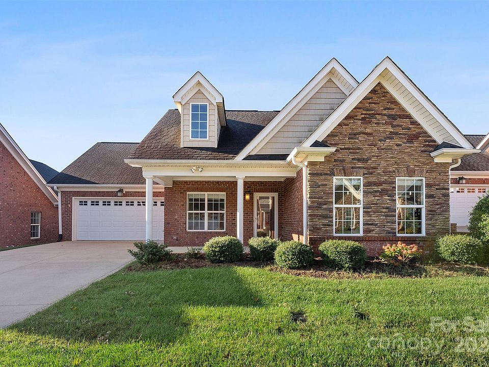 1st image of 1008 Villas Dr