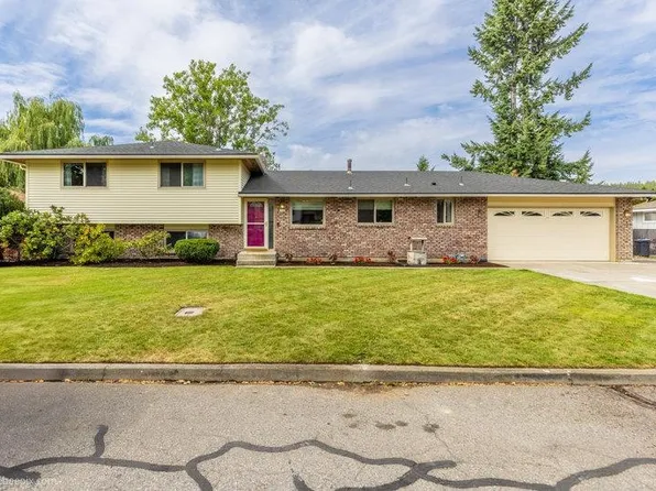 2120 S Herald Rd, Spokane, WA 99206