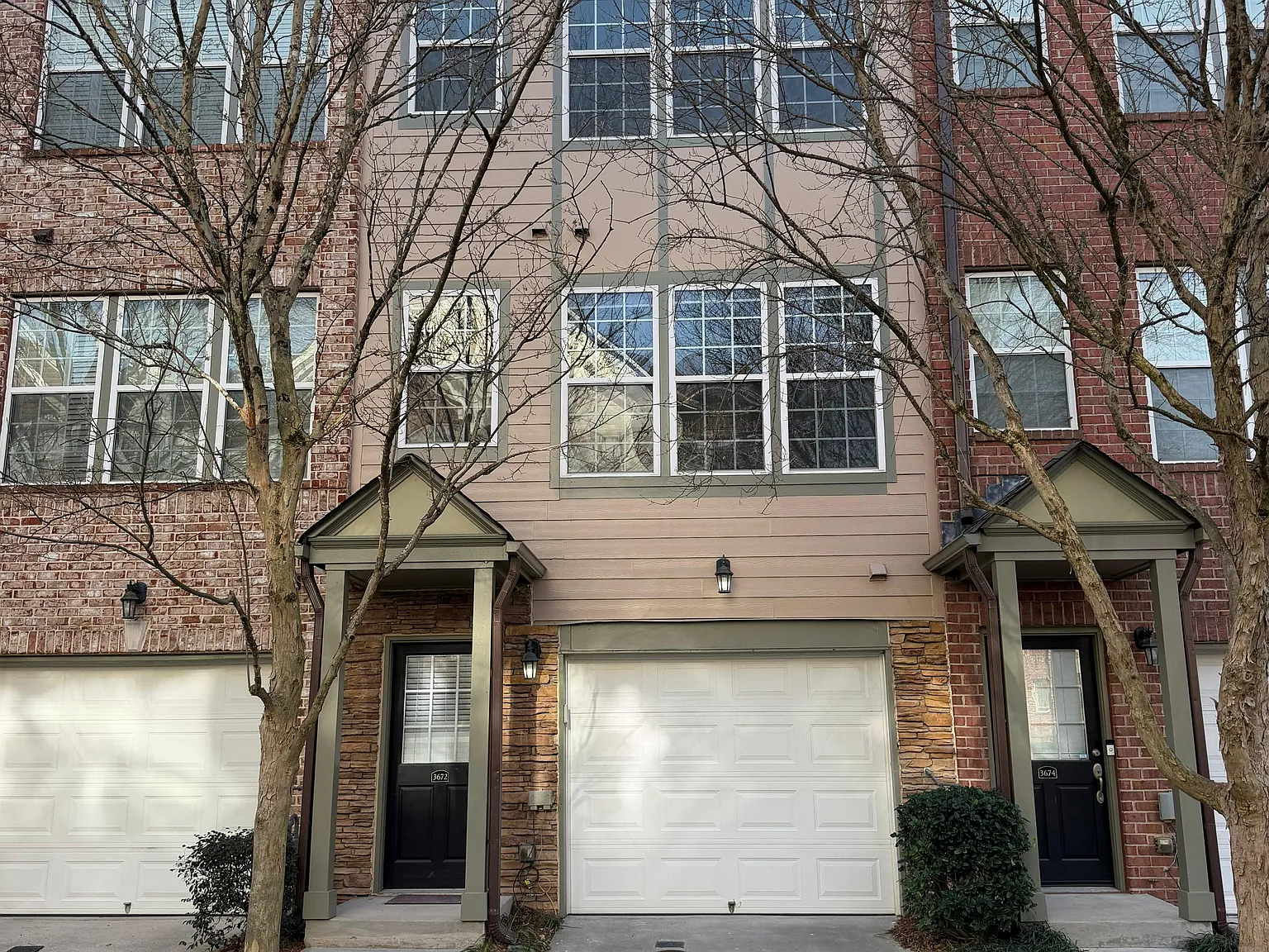 1 bed, 1275 sqft, $2,500 — Photo 1