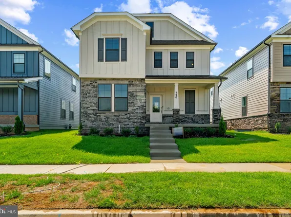 476 Herringbone Way, Frederick, MD 21701