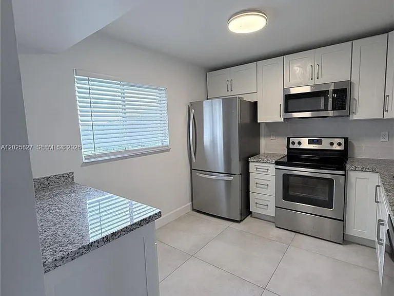731 N Pine Island Rd #401 — Photo 10