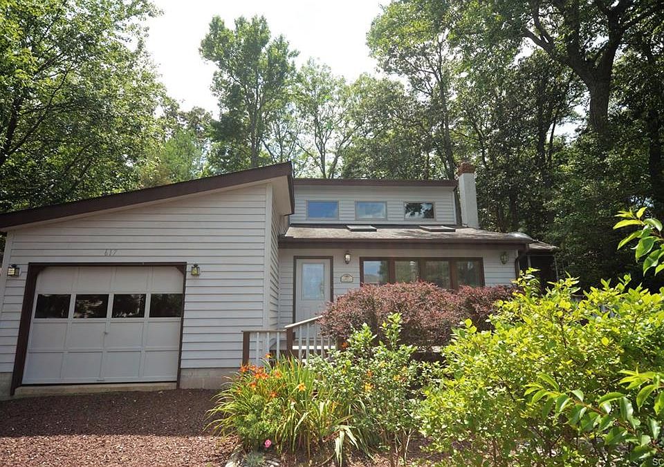 1st image of 617 Poplar Ct