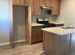 499 N Los Robles Ave APT 4, Pasadena, CA 91101
