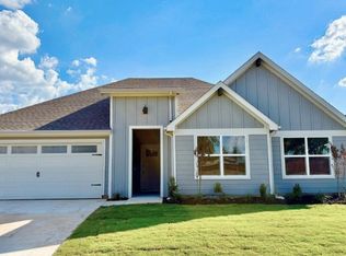 1149 Keystone Dr, Granbury, TX 76048