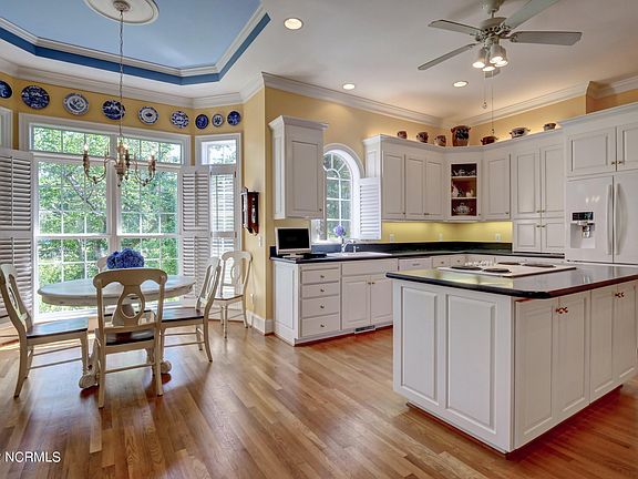 4th image of 7506 Jonquil Ct