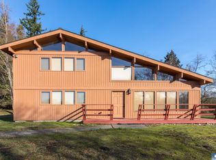 270 Pond Ln #B, Sequim, WA 98382