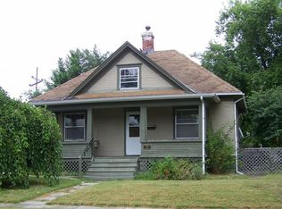 229 S Plum St, Grand Island, NE 68801