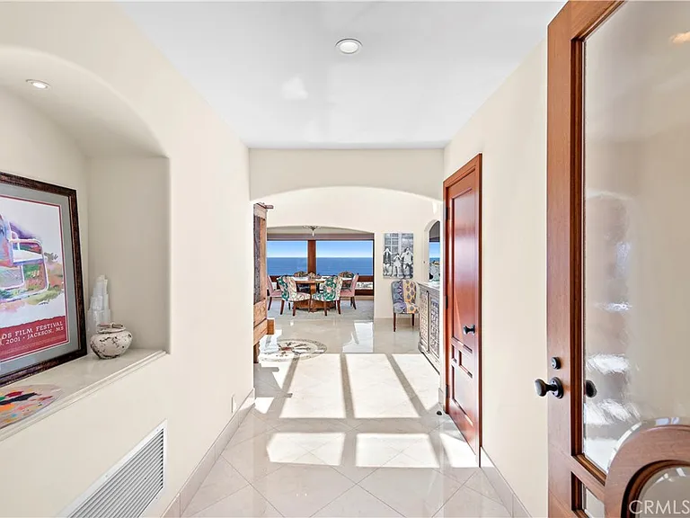 612 Allview Pl — Photo 34