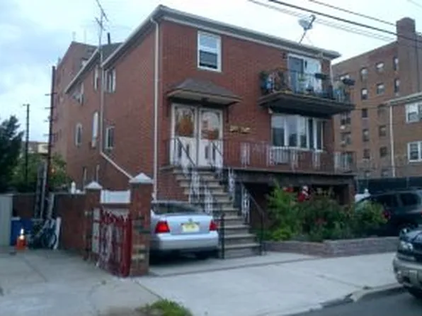 1213 Demond Ct, Brooklyn, NY 11235
