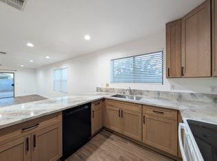 2404 W Roeser Rd, Phoenix, AZ 85041