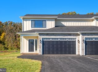 10233 Dalmatian Dr, McGaheysville, VA
