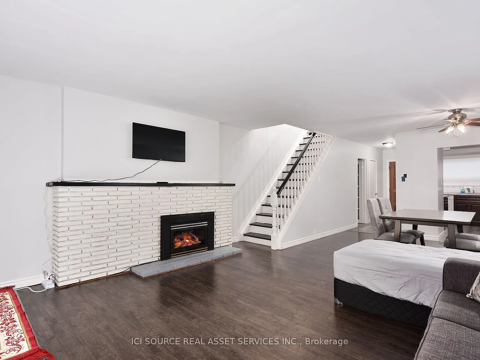 5 bed, $2,350 — Photo 3