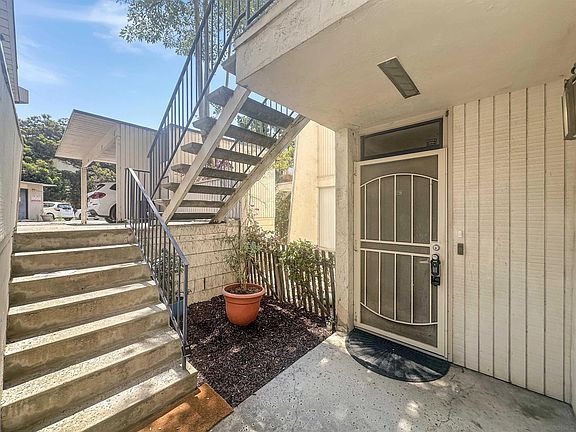 2nd image of 6855 Friars Rd Unit 29
