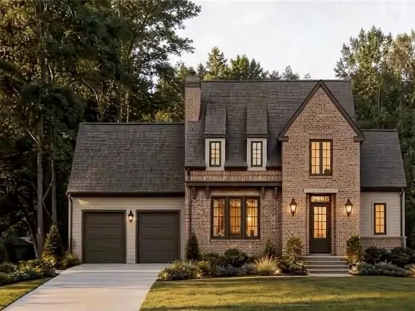 1826 Maple St, Carrollton, GA 30117