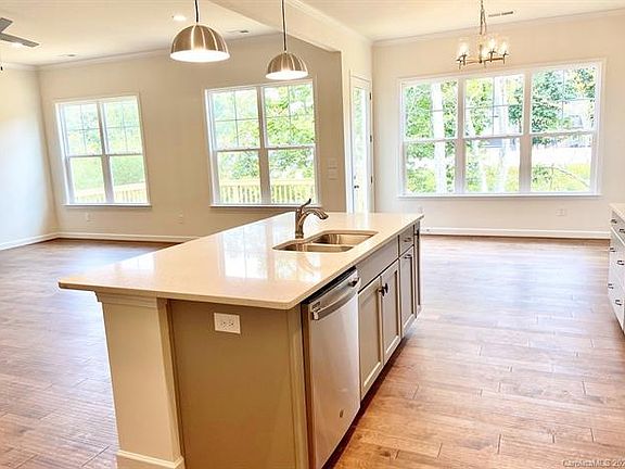 4th image of 7107 Brandywine Ln #490