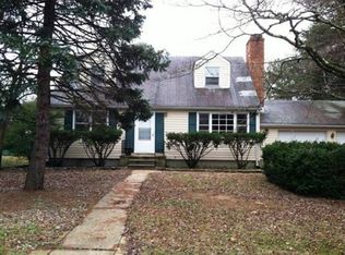 461 Manor Rd, Arnold, MD 21012