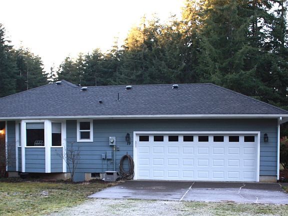 2nd image of 19 Astoria Lane