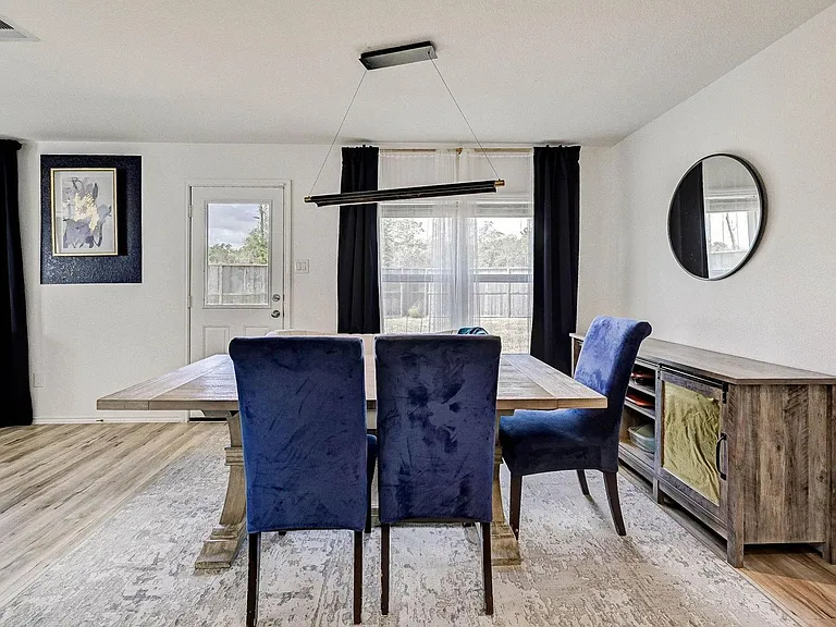 1702 Campos Ct — Photo 24