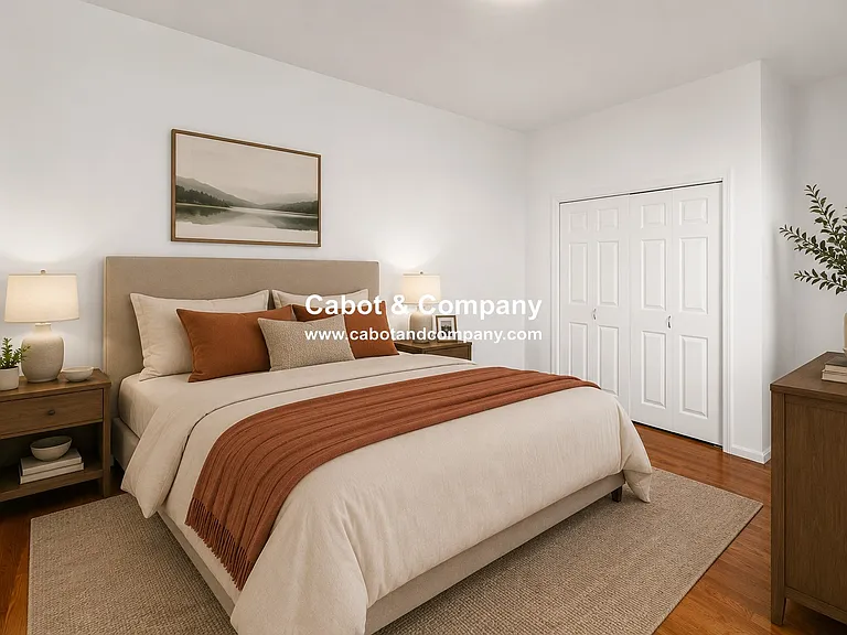 186 W 7th St #A — Photo 12