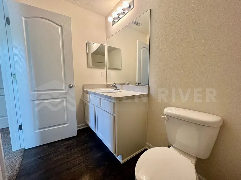 294 Aralia Ln — Photo 24