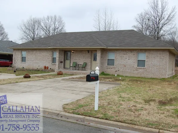 1033 Gina Cir, Jacksonville, AR 72076