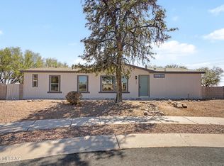 6587 W Golden Rain Dr, Tucson, AZ 85746