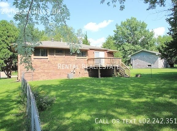4th image of 727 Indian Hills Dr