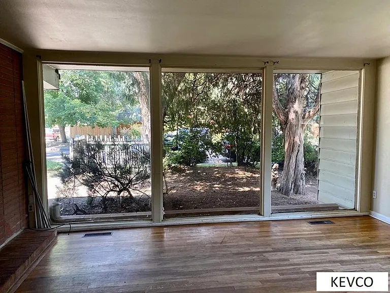 100 Kenroy Ct — Photo 5