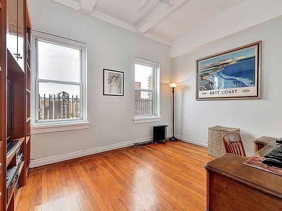 5th image of 127 W 96th St Unit Phb