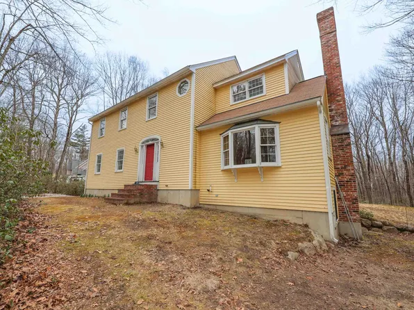 25 Hillside Drive, Brookline, NH 03033