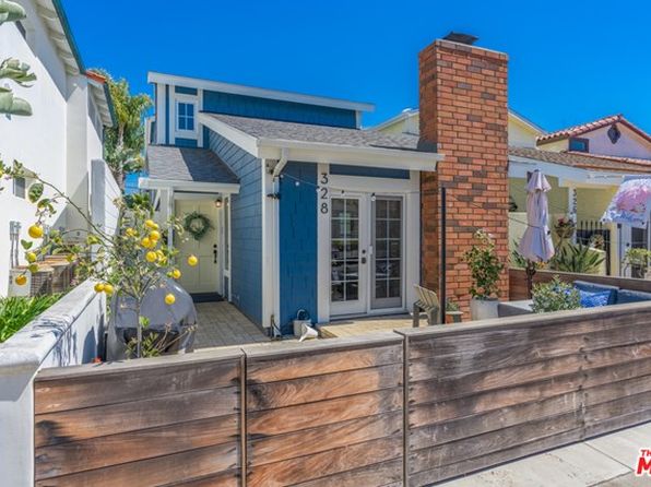 In Old Town Seal Beach Real Estate 7 Homes For Sale Zillow