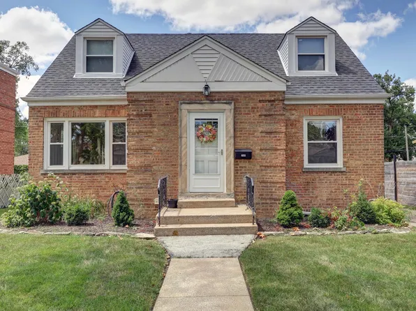 2340 S 18th Ave, Broadview, IL 60155