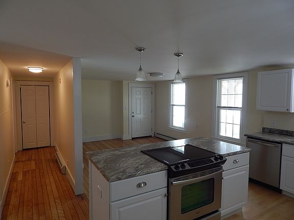 3rd image of 115 Portland St #7