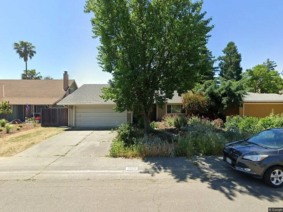 2922 Tiber Ave