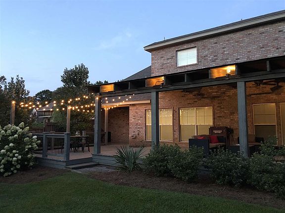 5th image of 203 Glen Arbor Blvd