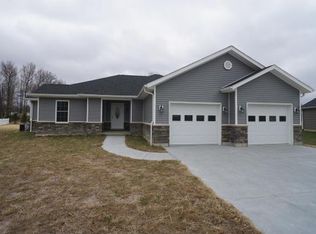 347 Abby Ln, Batesville, IN 47006