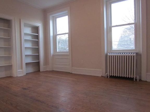Living room empty