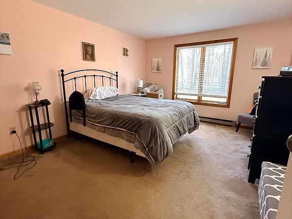 5th image of 8 Settlers Court #8