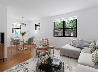 2818 33rd Ave, Long Island City, NY 11106
