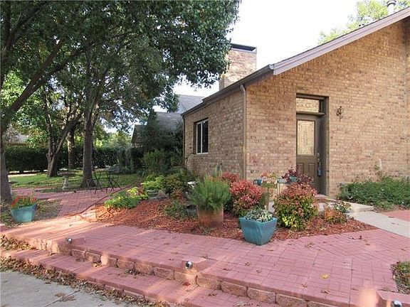 5th image of 1116 Sandpiper Dr