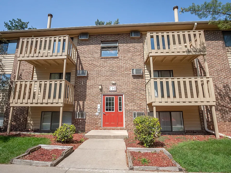 Homestead Apartments