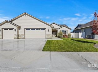 4398 E Wagon Rd, Nampa, ID 83687