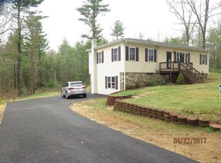 16 Mashapaug Rd, Sturbridge, MA 01566