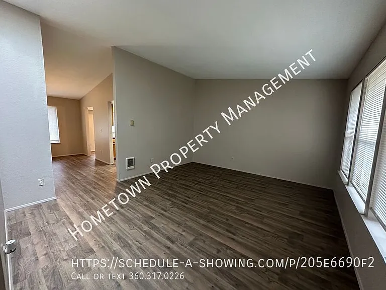 9614 Espirit Ct SE — Photo 3