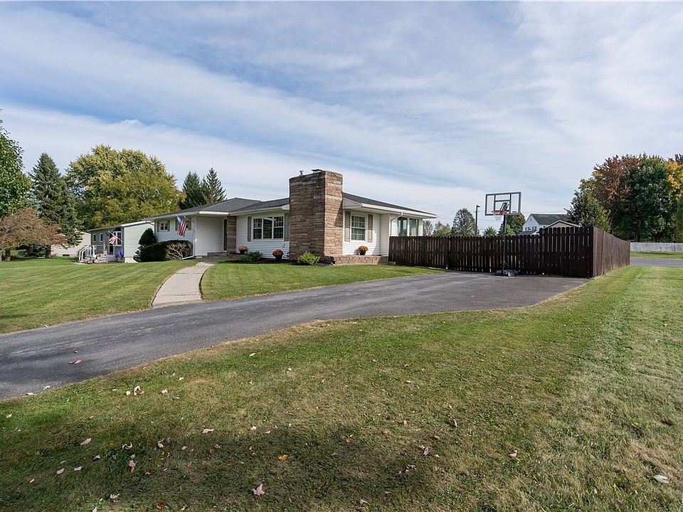 725 S Massey St, Watertown, NY 13601 Zillow