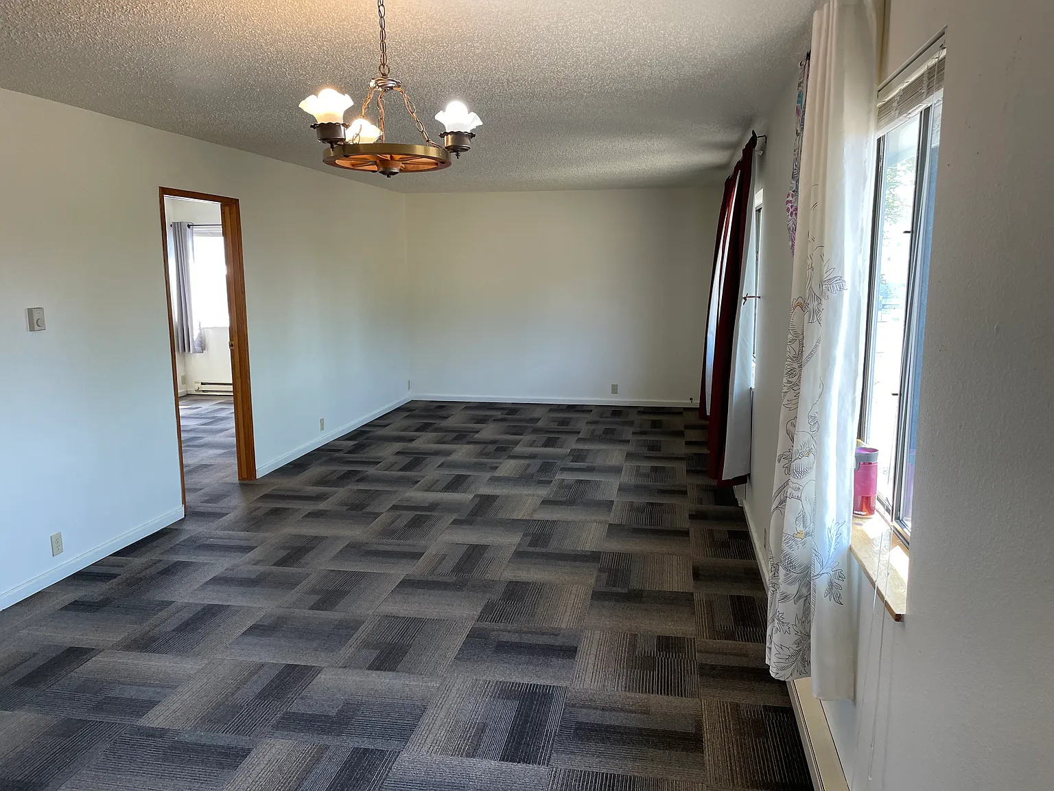 2 bed, 750 sqft, $950 — Photo 4